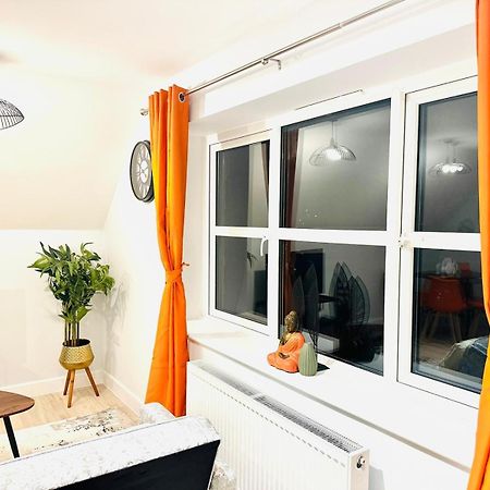 Dover Luxury Apartments, Near Ferry 외부 사진