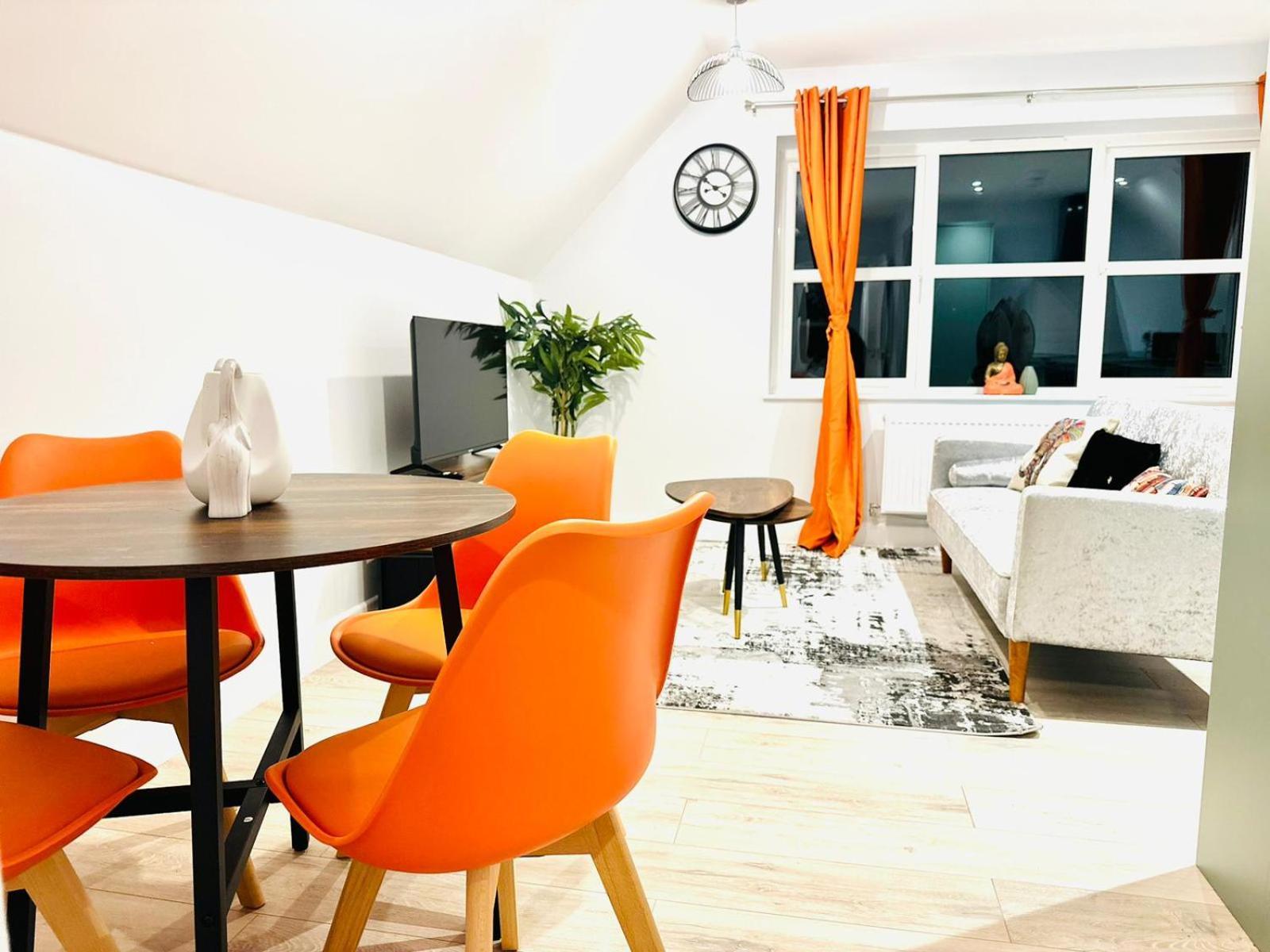 Dover Luxury Apartments, Near Ferry 외부 사진