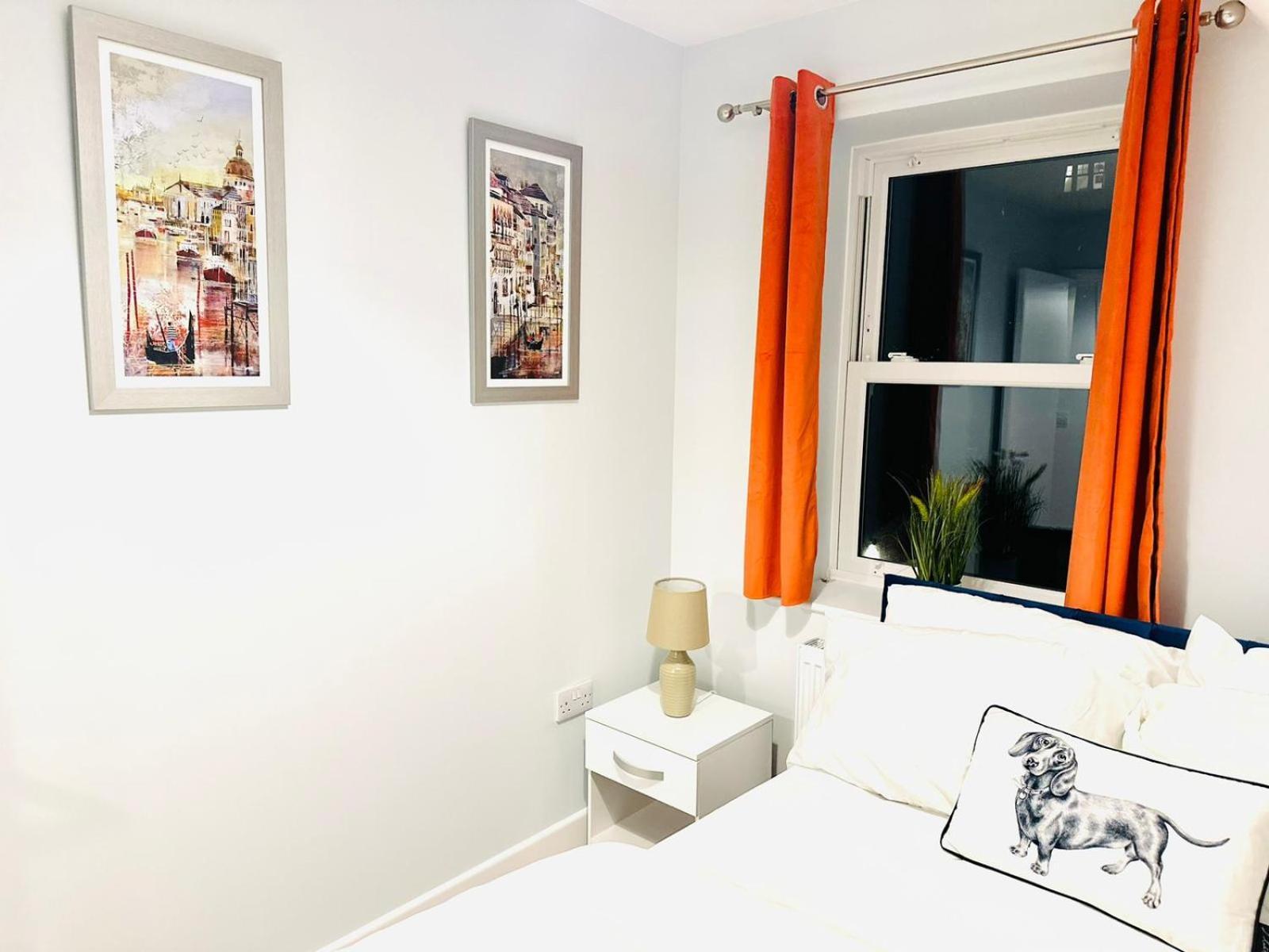 Dover Luxury Apartments, Near Ferry 외부 사진